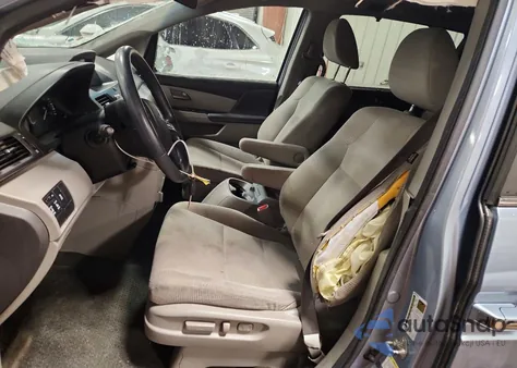 2013 Honda Odyssey Ex z USA, uszkodzony, nr VIN 5FNRL5H42DB075597